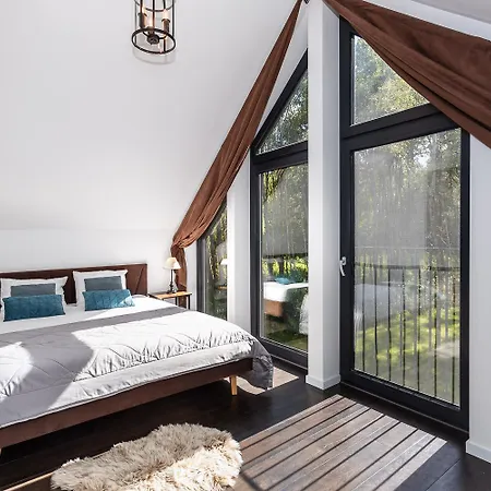 Slowinskie Tarasy Holiday home Smoldzinski Las