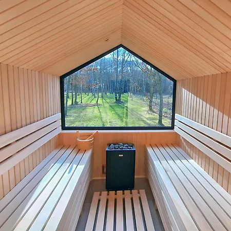 Holiday home Slowinskie Tarasy Smoldzinski Las